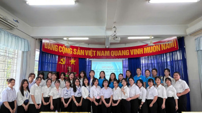 Trường MN Hoa Mai đón đoàn thực tập sư phạm năm thứ 2 của trường ĐH Thủ Dầu Một